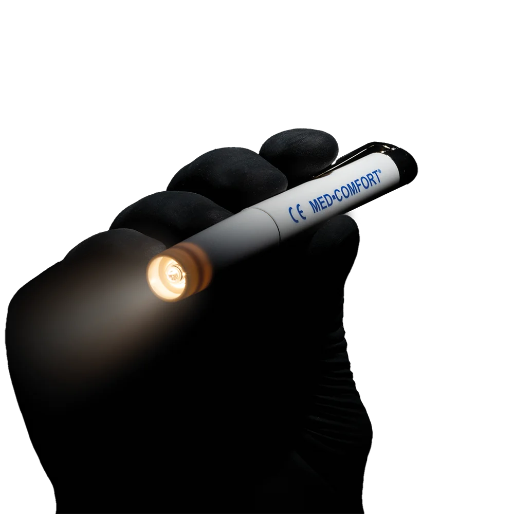 Diagnostic light, colour white, with long-life batteries, Med-Comfort: buy diagnostic light in blister for illuminating the mouth and throat area during examination for use during dental treatment.